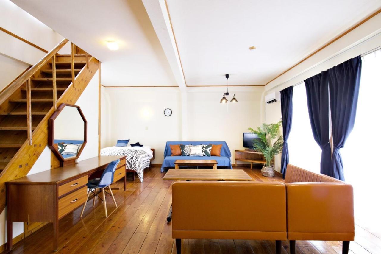 にらい恩納　一本松 Apartment Onna Exterior photo