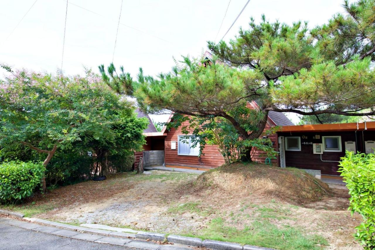 にらい恩納　一本松 Apartment Onna Exterior photo