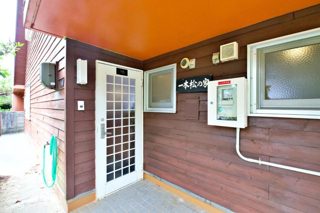 にらい恩納　一本松 Apartment Onna Exterior photo